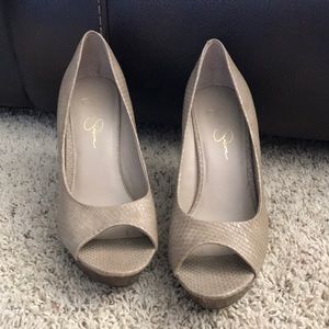 Jessica Simpson wedges